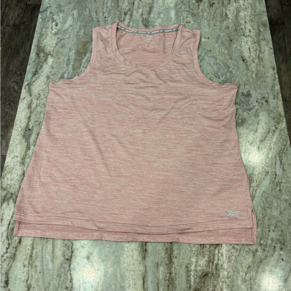 Reebok tank light pink size large